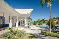 Villa for Sale with Stunning Views
