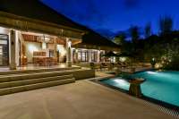 Luxury Hillside Villa North Bali