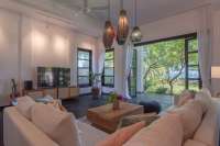 Absolute Beachfront Villa - Center Lovina