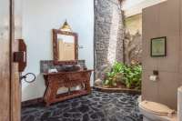 Stunning Villa for sale in Lovina