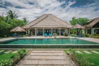 Beautiful Beachfront Villa for Sale
