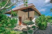 Villa on the Beach with Guest House