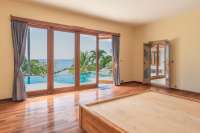 Spacious Villa with Ocean View in Bukti