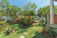 Spacious Hillside Villa, Ocean Views