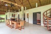 A Dream Villa with Beautiful Garden