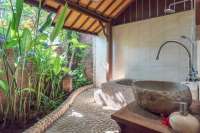 Charming 2-bedrooms Villa for Sale in Central Lovina