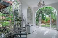 Spacious Garden Villa for Sale