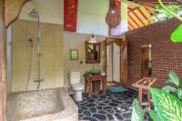 Stunning Villa for sale in Lovina