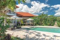 Spacious Hillside Villa, Ocean Views