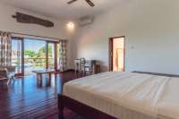 Spacious Hillside Villa, Ocean Views