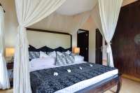 3 Bedroom Beachfront Bali Villa
