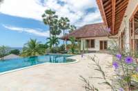 Spacious Villa with Ocean View in Bukti