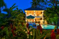 Beachfront Villa  In Pemaron For Sale