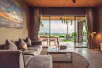 Modern Cozy Villa with Ocean View