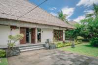 Beautiful Beachfront Villa for Sale