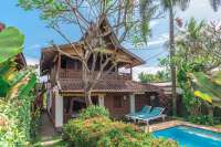 Beachfront Villa Complex in Central Lovina