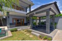 Beachfront  Villa Nearby Lovina