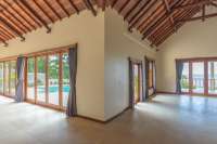 Spacious Villa with Ocean View in Bukti