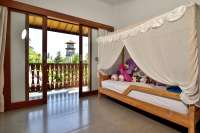 Chic Minimalist Villa in Central Lovina