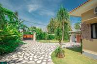 Spacious Beautiful Garden Villa for Sale