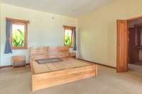 Spacious Villa with Ocean View in Bukti