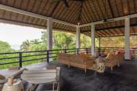 Absolute Beachfront Villa - Center Lovina
