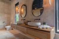 Absolute Beachfront Villa - Center Lovina