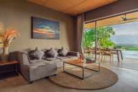 Modern Cozy Villa with Ocean View