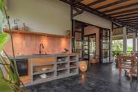 Absolute Beachfront Villa - Center Lovina