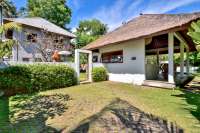 Chic Minimalist Villa in Central Lovina