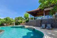Beautiful Hillside Villa With Ocean View