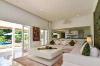 Hillside Luxury Villa With Guest House