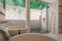 A Dream Villa with Beautiful Garden