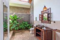 Stunning Villa for sale in Lovina