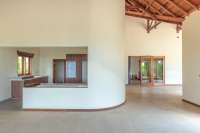 Spacious Villa with Ocean View in Bukti