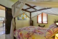 A Cozy Three Bedroom House In Lovina