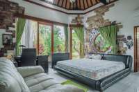 Spacious Garden Villa for Sale