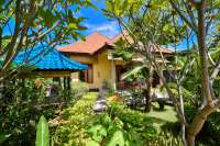 Bali House in Beautiful Nature