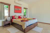 Serene Villa overlooking to the Ocean