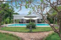 Rare Expansive Beachfront Villa
