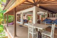 Beachfront Villa Complex in Central Lovina