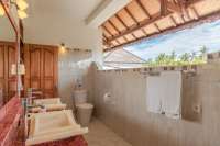 Luxurious Retreat in Central Lovina