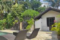 Balinese Cozy House In Temukus