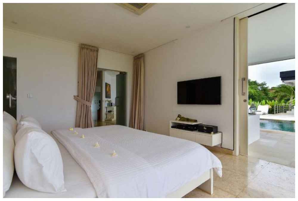 Terang By Villa Contactors Palm Living Bedroom