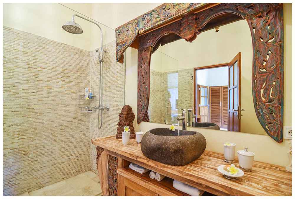 Villa Build In Bali Bathroom