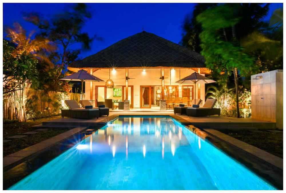 Villa Building Bali Pool By Night